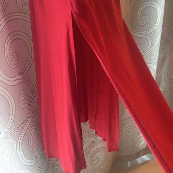 Rare Guess Maxi with sexy double slits in front - Picture 2 of 5